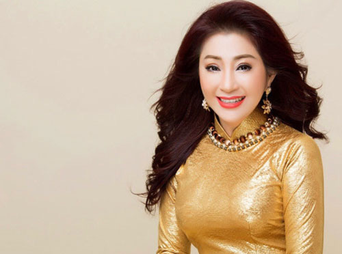 Nữ diễn viên sân khấu nào chạm tượng Mai Vàng 2019? - Ảnh 2. Nữ diễn viên sân khấu nào chạm tượng Mai Vàng 2019? - Ảnh 2.
