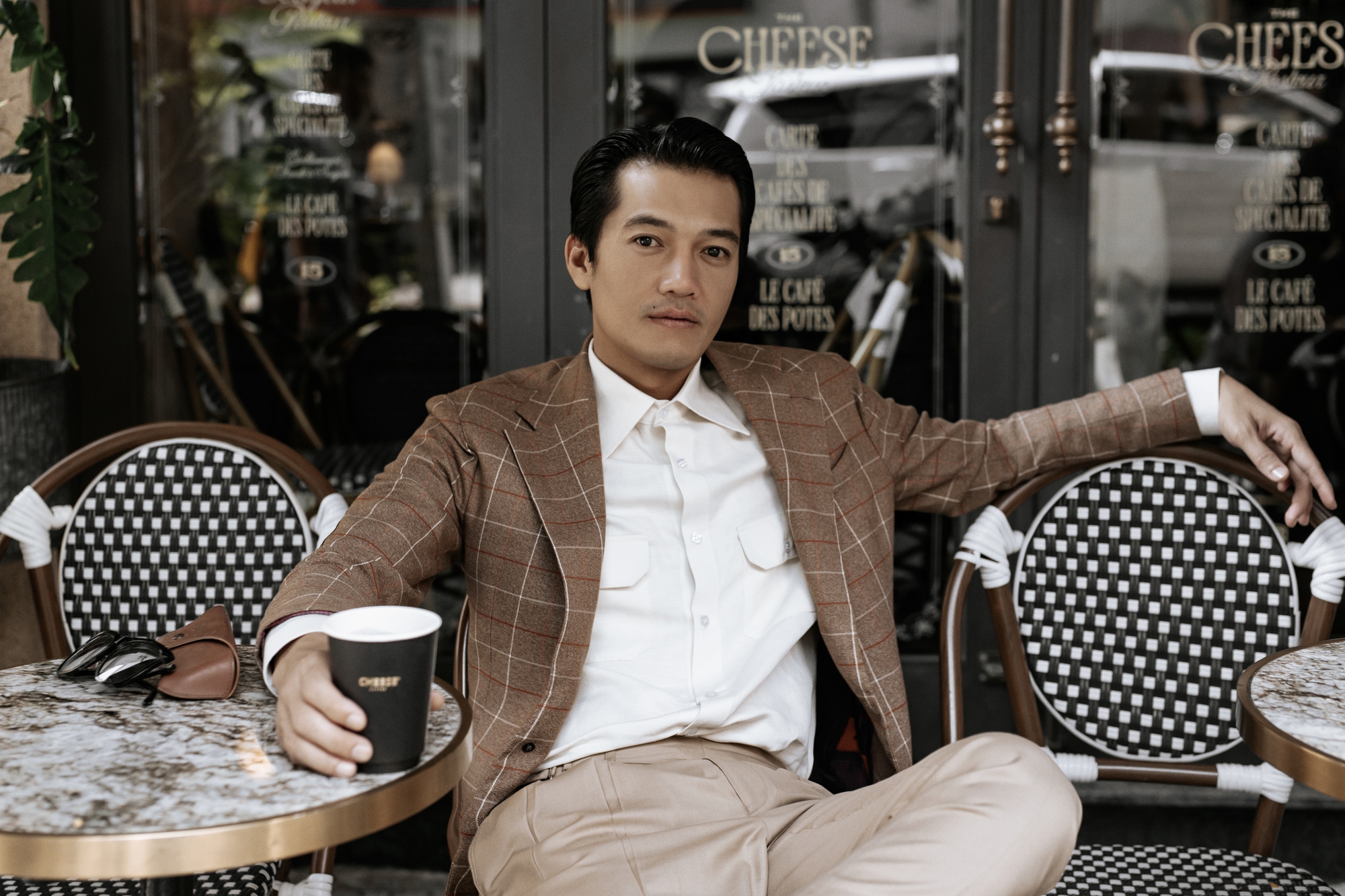 Quang Tuấn: "Bất ngờ khi được bầu chọn Mai Vàng!"- Ảnh 4. Quang Tuấn: "Bất ngờ khi được bầu chọn Mai Vàng!"- Ảnh 4.