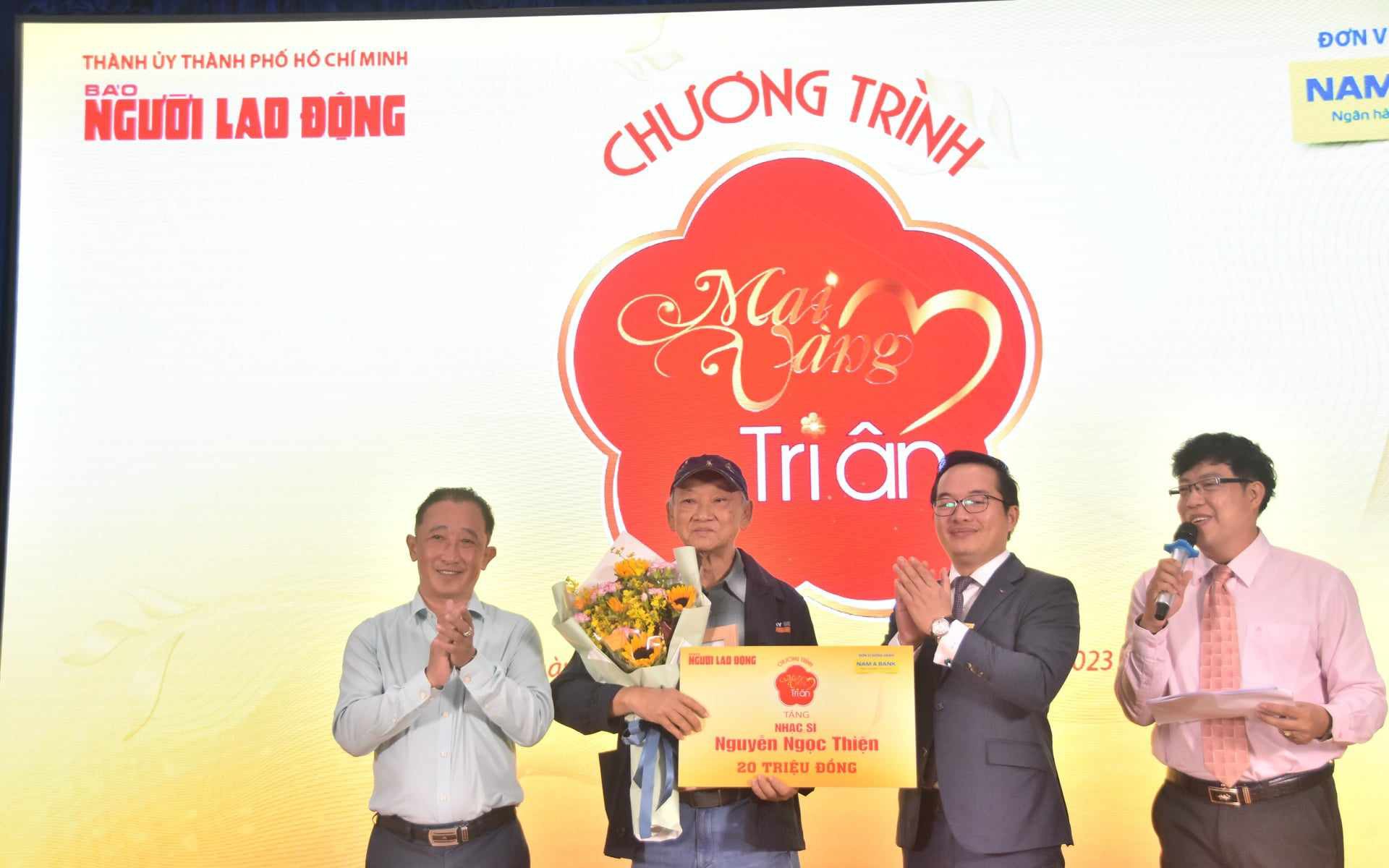 "Mai Vàng tri ân" thăm 2 văn nghệ sĩ ở Tây Nguyên- Ảnh 3. "Mai Vàng tri ân" thăm 2 văn nghệ sĩ ở Tây Nguyên- Ảnh 3.