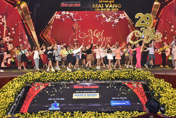 Toàn cảnh lễ trao giải Mai Vàng lần thứ 29 - 2023: Đại tiệc hứa hẹn nhiều cảm xúc- Ảnh 1. Toàn cảnh lễ trao giải Mai Vàng lần thứ 29 - 2023: Đại tiệc hứa hẹn nhiều cảm xúc- Ảnh 1.