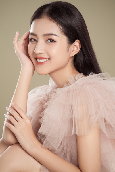Bầu chọn hạng mục Nữ diễn viên điện ảnh, truyền hình: Ai cũng xứng đáng! - Ảnh 5. Bầu chọn hạng mục Nữ diễn viên điện ảnh, truyền hình: Ai cũng xứng đáng! - Ảnh 5.