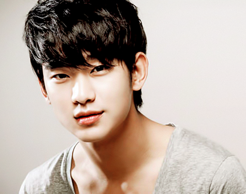 Kim Soo Hyun, nam diễn viên Hàn Quốc lọt vào tốp 5 những ngôi sao ảnh hưởng nhất đến làng giải trí Trung Quốc