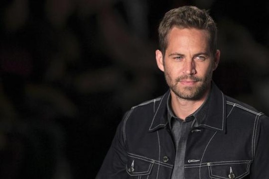 Paul Walker và bạn thân Roger Rodas ra đi sau vụ tai nạn