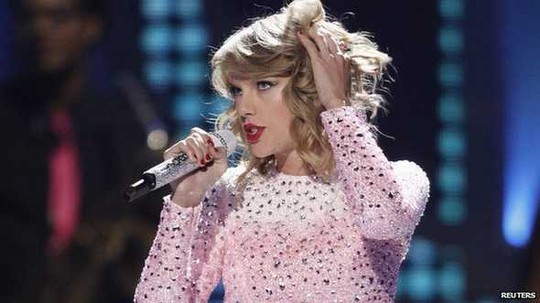 Taylor, một trong những ca sĩ trẻ, thành công vang dội