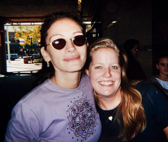 Nancy và Julia Roberts