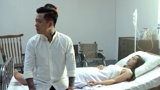 
Cảnh trong MV “Tan” của Tuấn Hưng Ảnh: KHƯƠNG VŨ
