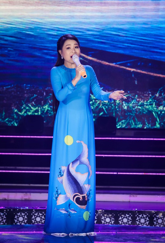 Thanh Ngọc truyền cảm xúc đêm 8 Mai Vàng kết nối - Ảnh 20.
