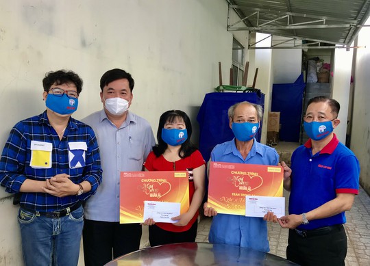 Mai Vàng nhân ái thăm 2 nghệ sĩ ở Tây Ninh - Ảnh 1.