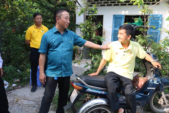 Mai Vàng tri ân đến với 2 nghệ nhân và vận động viên ở Cần Thơ - Ảnh 4.