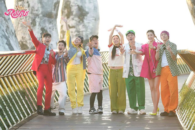 "Hành trình rực rỡ" vào bầu chọn- Ảnh 3. "Hành trình rực rỡ" vào bầu chọn- Ảnh 3.
