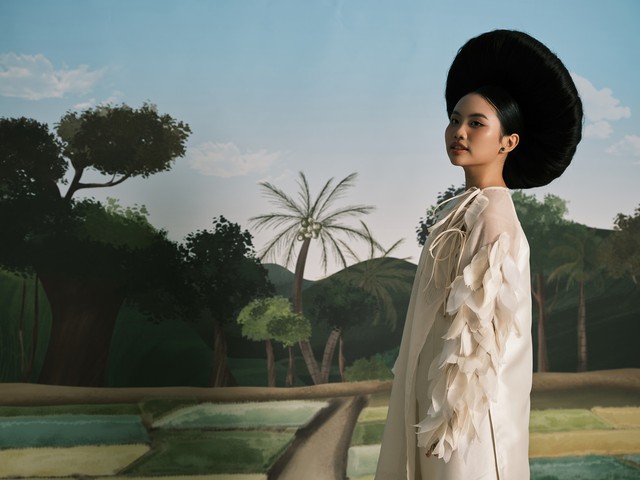 Phương Mỹ Chi - Ca khúc "Bóng phù hoa"- Ảnh 2. Phương Mỹ Chi - Ca khúc "Bóng phù hoa"- Ảnh 2.
