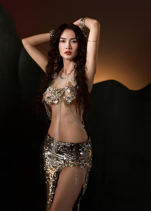 Vì sao Anh Thư từng ngừng diễn xuất?- Ảnh 4. Vì sao Anh Thư từng ngừng diễn xuất?- Ảnh 4.