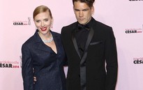 “Bà bầu” Scarlett Johansson chuẩn bị cưới