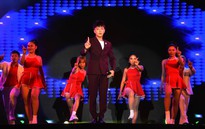 Gala Mai Vàng chào Xuân 2019: "Bắp" Ngô Kiến Huy sôi động và lãng mạn!