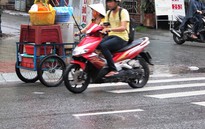 Nghệ sĩ Tâm Tâm chống cự quyết liệt trước khi ngã té