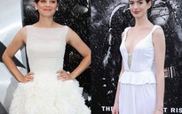 “Miêu nữ” Anne Hathaway đọ sắc “Bông hồng Pháp”