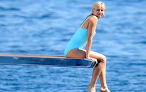 Tái hiện cảnh công nương Diana lần cuối mặc bikini