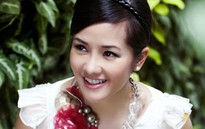 Hồng Nhung: “So sánh sân “chiêu trò”, tôi không chỗ đứng!”