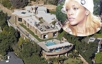 Bị bắt vì trèo lên mái nhà của Rihanna