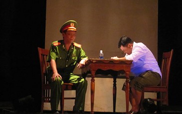 Văn học nghệ thuật ít chạm vào đạo đức xã hội