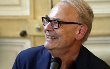 Đại văn hào Patrick Modiano