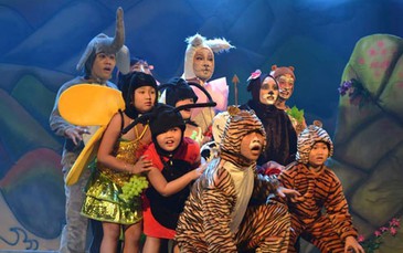 Sân khấu kịch cho khán giả khu vực Chợ Lớn