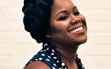 Zara McFarlane trình diễn trong đêm nhạc Anh-Việt miễn phí