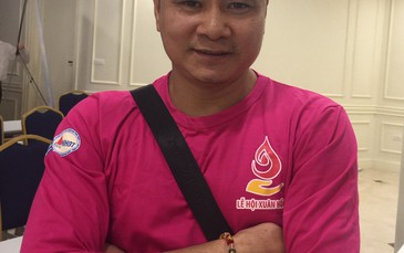 Tự Long nổi tiếng nhờ... duyên ngầm