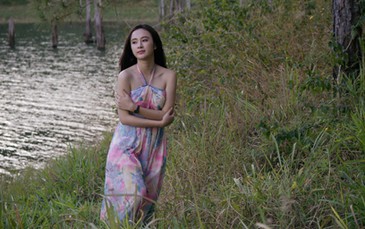 Angela Phương Trinh không "cởi" vẫn cuốn hút!