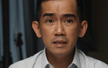 Nước mắt nghệ sĩ rơi bên linh cữu Minh Thuận