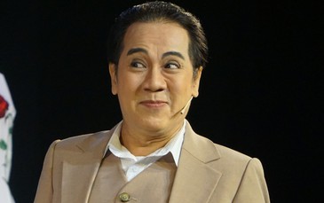 NSƯT Thành Lộc và nhân vật Lĩnh Nam trong vở "Giáng Hương – Sân khấu về khuya"